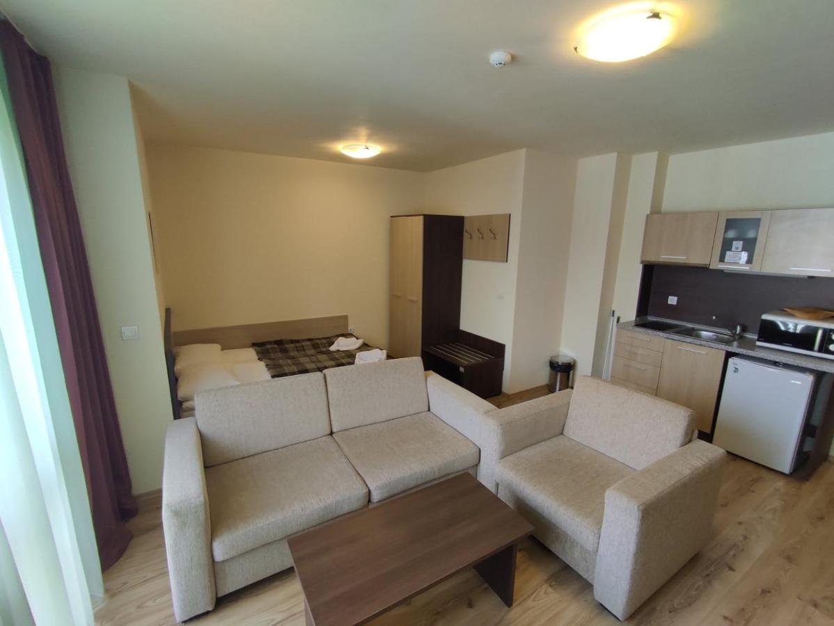 بامبوروفو Nevada Aparthotel المظهر الخارجي الصورة