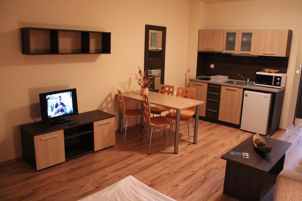 بامبوروفو Nevada Aparthotel المظهر الخارجي الصورة
